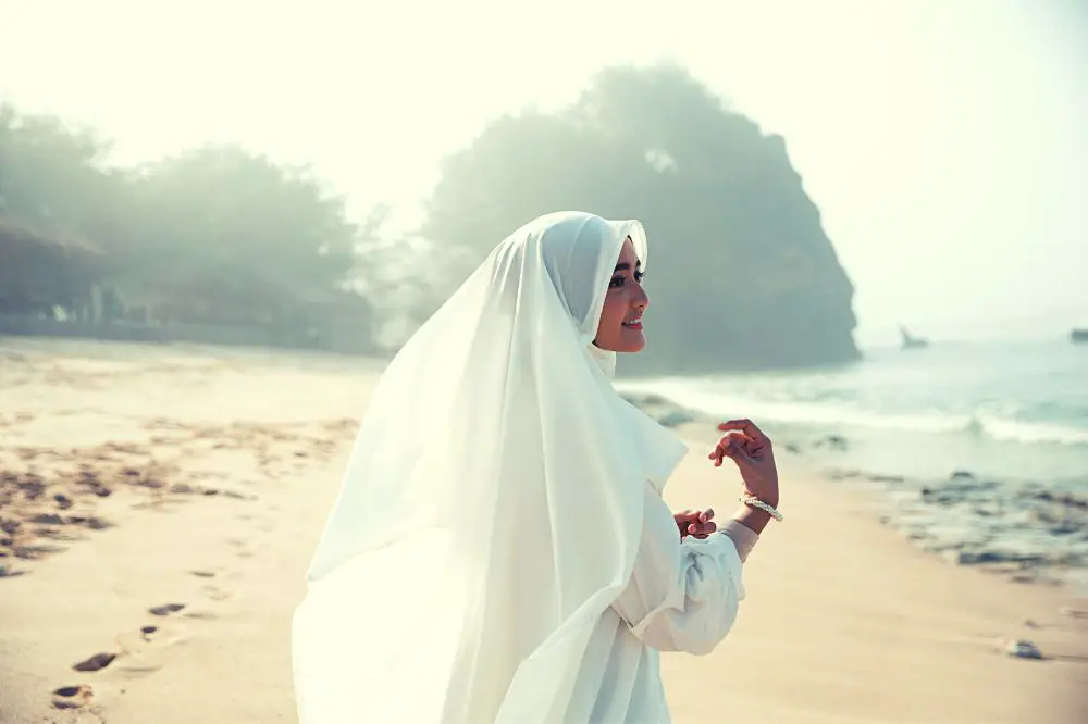 Beach Outfit For Muslimah